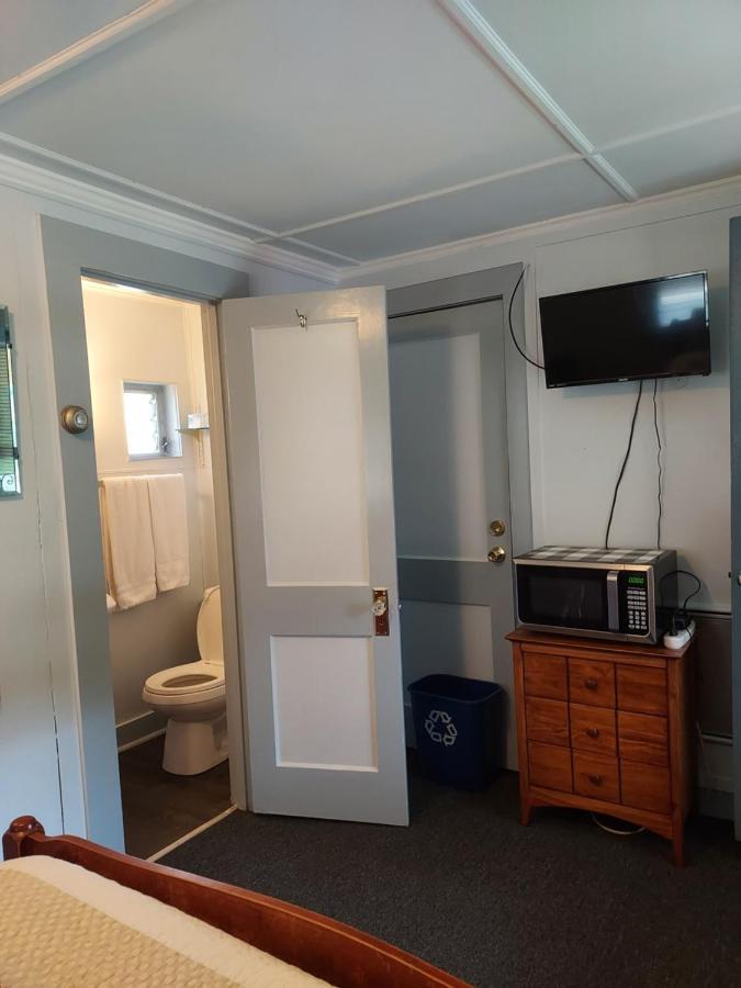 Serenity Motel Shaftsbury Buitenkant foto