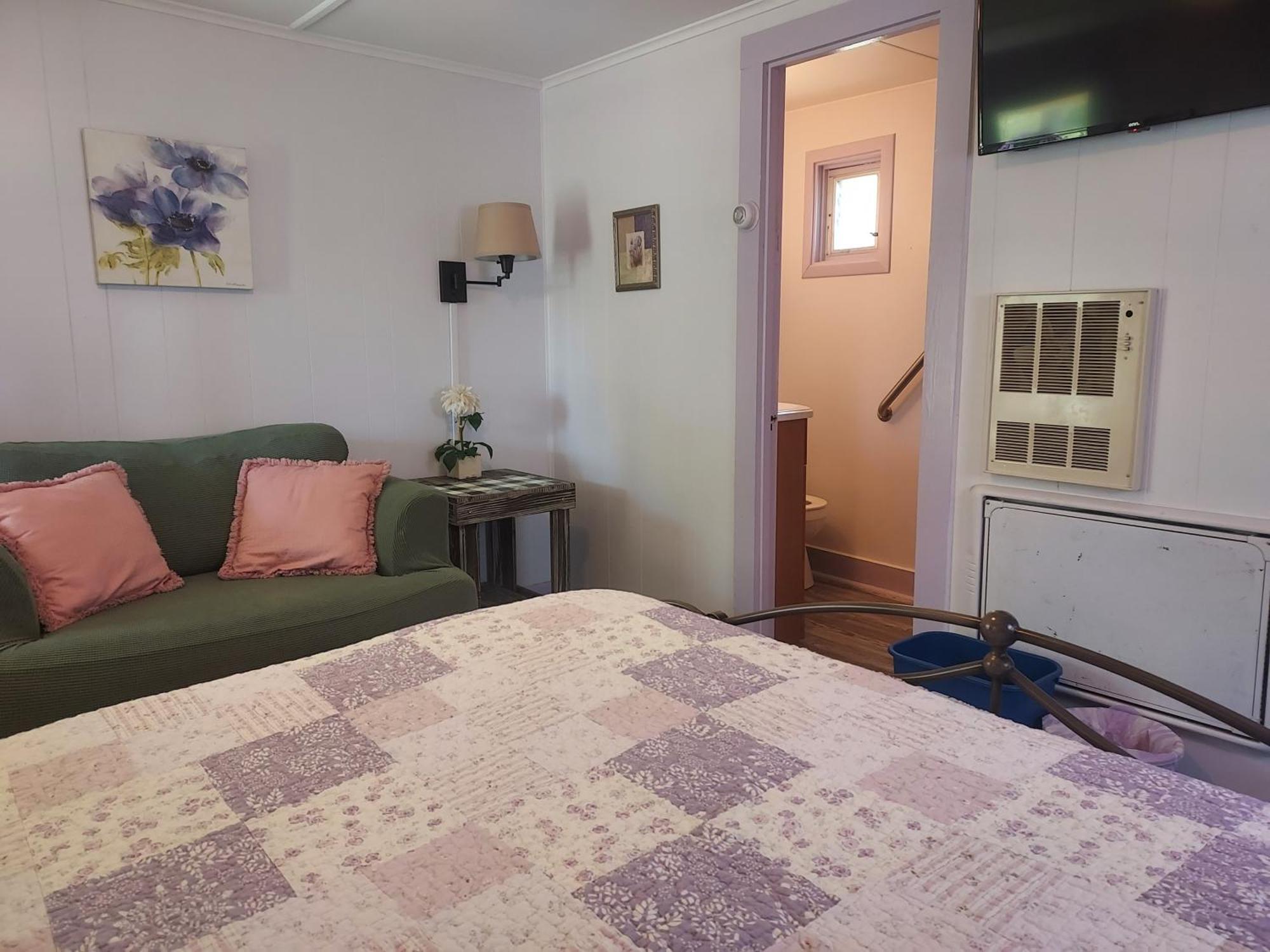 Serenity Motel Shaftsbury Buitenkant foto