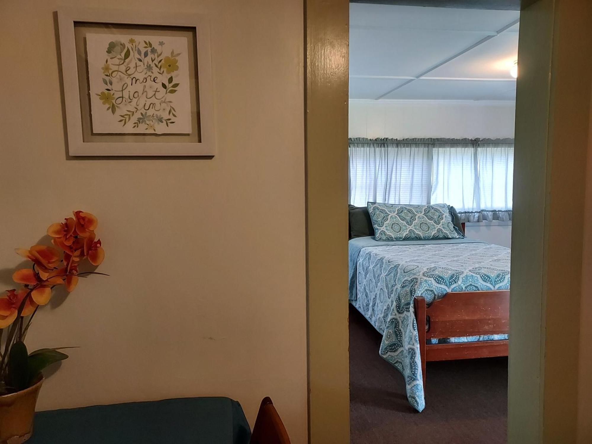 Serenity Motel Shaftsbury Buitenkant foto