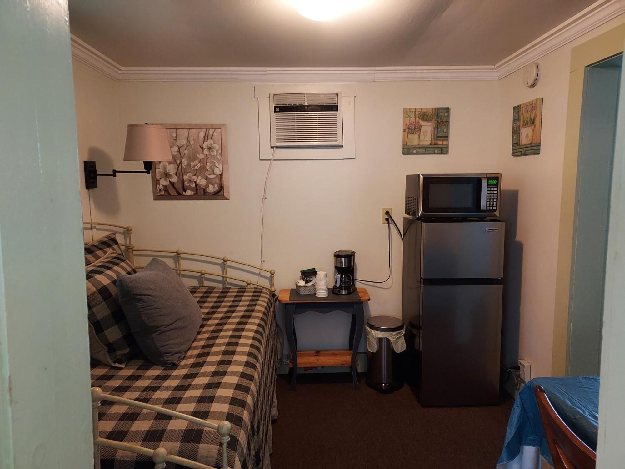 Serenity Motel Shaftsbury Buitenkant foto